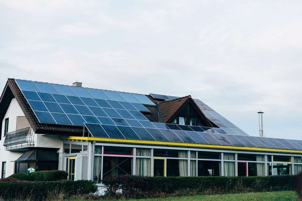 Solar Panels for Hot and Sunny Climates